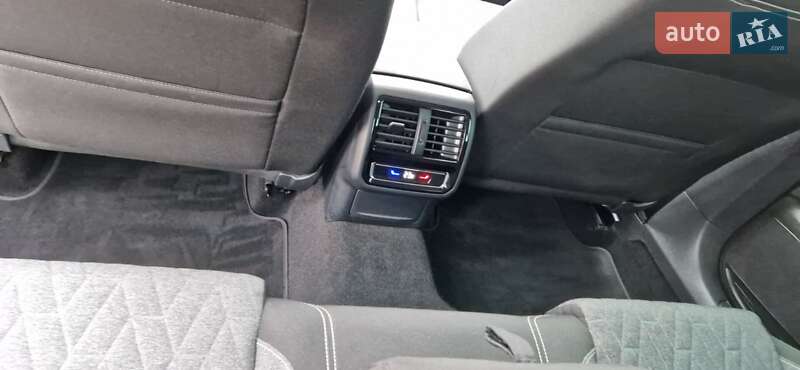 Универсал Volkswagen Passat 2022 в Львове фото 16 Универсал Volkswagen Passat 2022 в Львове