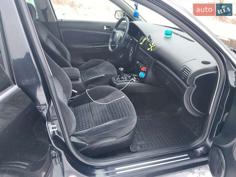 Универсал Volkswagen Passat 2002 в Шепетовке