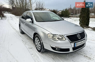 Седан Volkswagen Passat 2006 в Волочиске