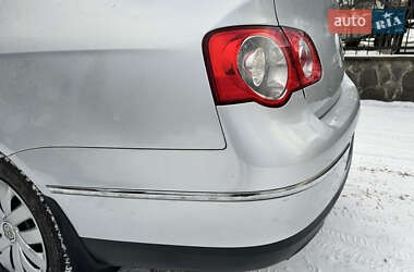 Седан Volkswagen Passat 2006 в Волочиске
