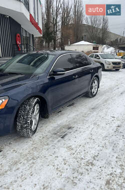 Седан Volkswagen Passat 2013 в Хмельницком