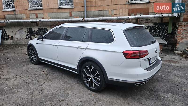 Універсал Volkswagen Passat 2016 в Зіньківі