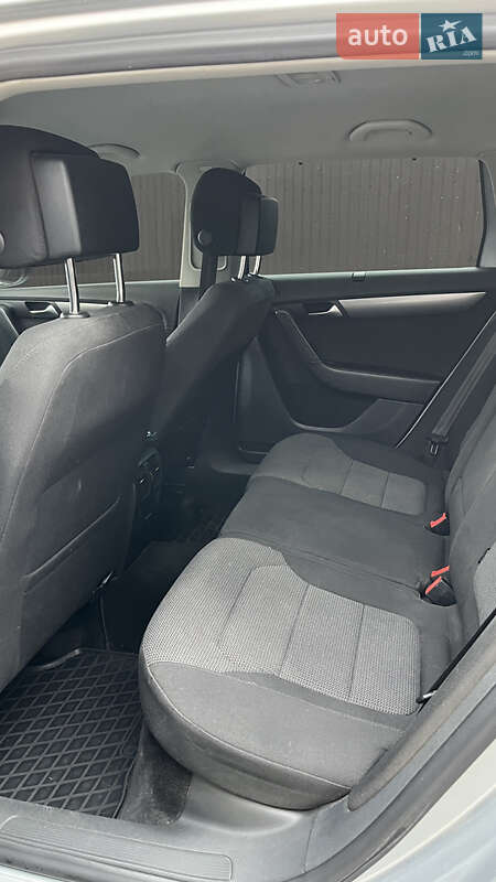 Универсал Volkswagen Passat 2013 в Умани фото 6 Универсал Volkswagen Passat 2013 в Умани