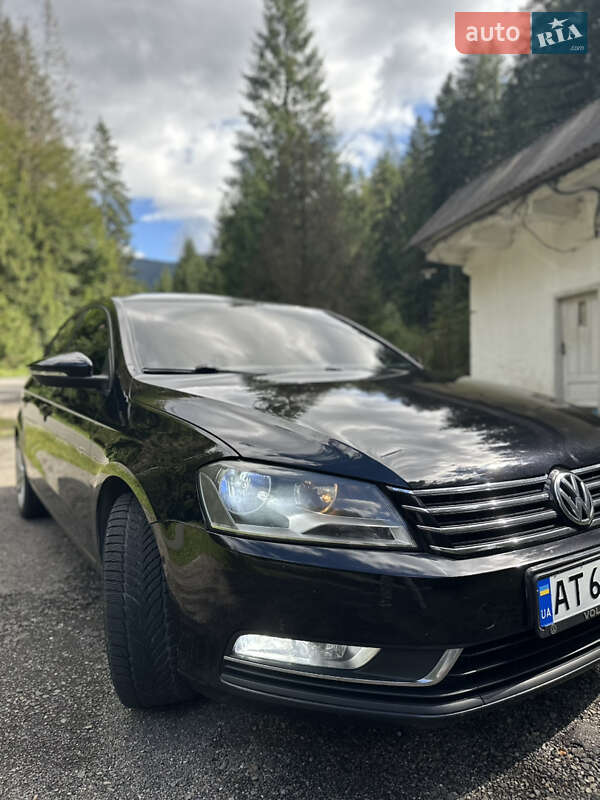 Седан Volkswagen Passat 2011 в Межгорье