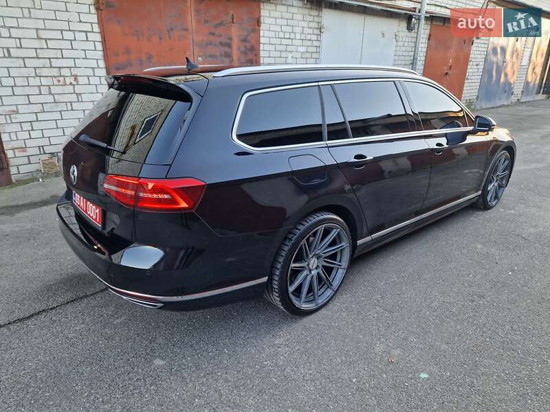 Універсал Volkswagen Passat 2016 в Києві фото 12 Універсал Volkswagen Passat 2016 в Києві