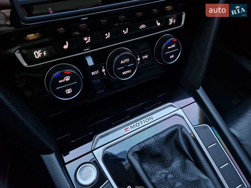 Універсал Volkswagen Passat 2016 в Києві фото 43 Універсал Volkswagen Passat 2016 в Києві