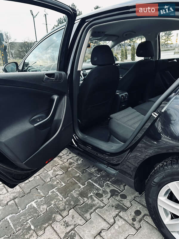 Седан Volkswagen Passat 2009 в Виннице