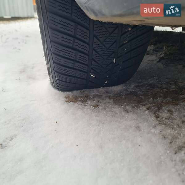 Универсал Volkswagen Passat 2011 в Березному