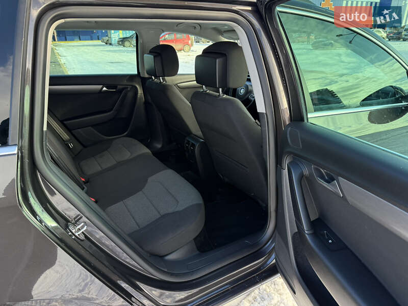 Универсал Volkswagen Passat 2011 в Сумах фото 47 Универсал Volkswagen Passat 2011 в Сумах