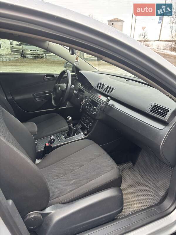 Универсал Volkswagen Passat 2006 в Кривом Роге