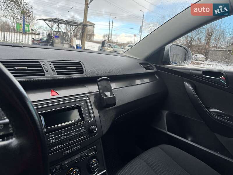 Универсал Volkswagen Passat 2006 в Кривом Роге