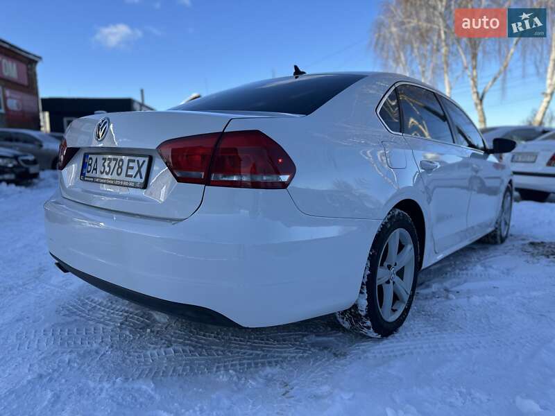Седан Volkswagen Passat 2012 в Смілі