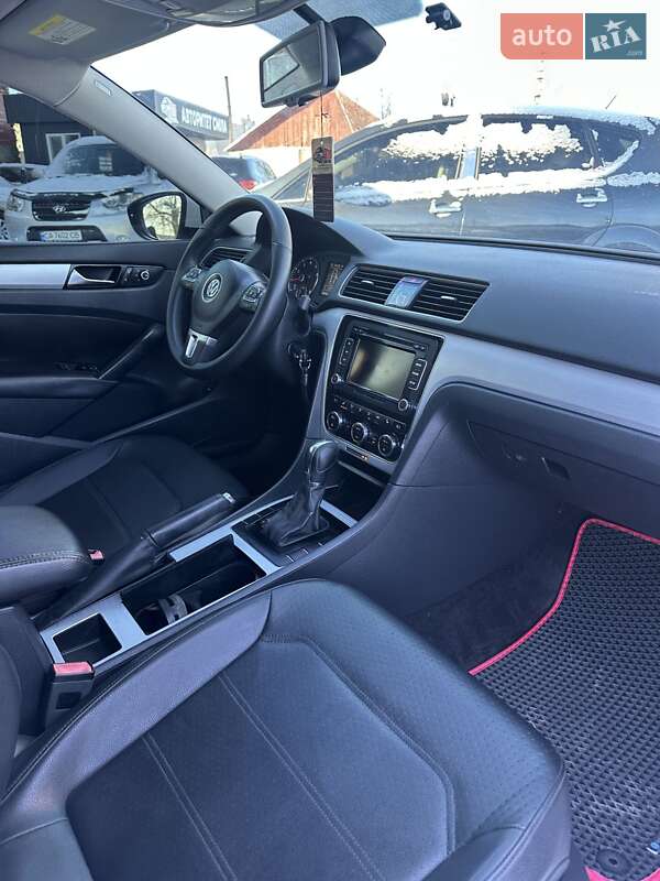 Седан Volkswagen Passat 2012 в Смілі