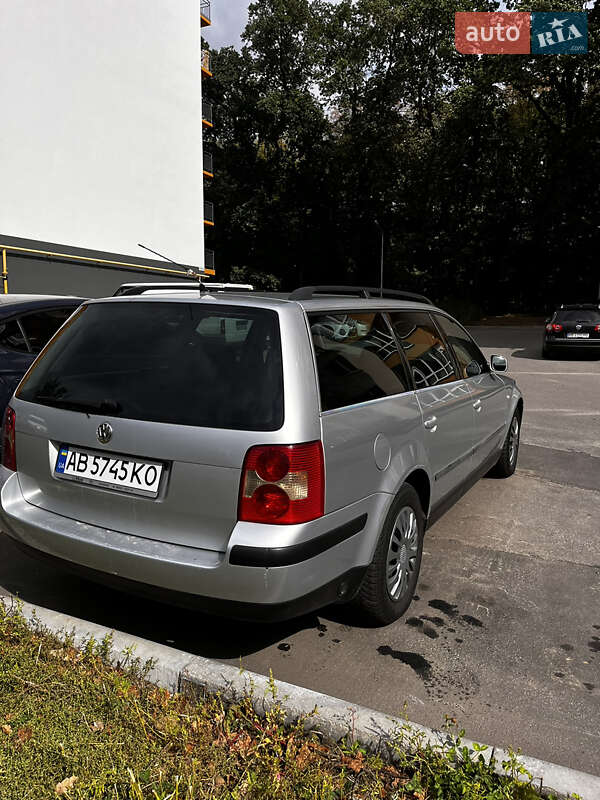 Універсал Volkswagen Passat 2001 в Вінниці