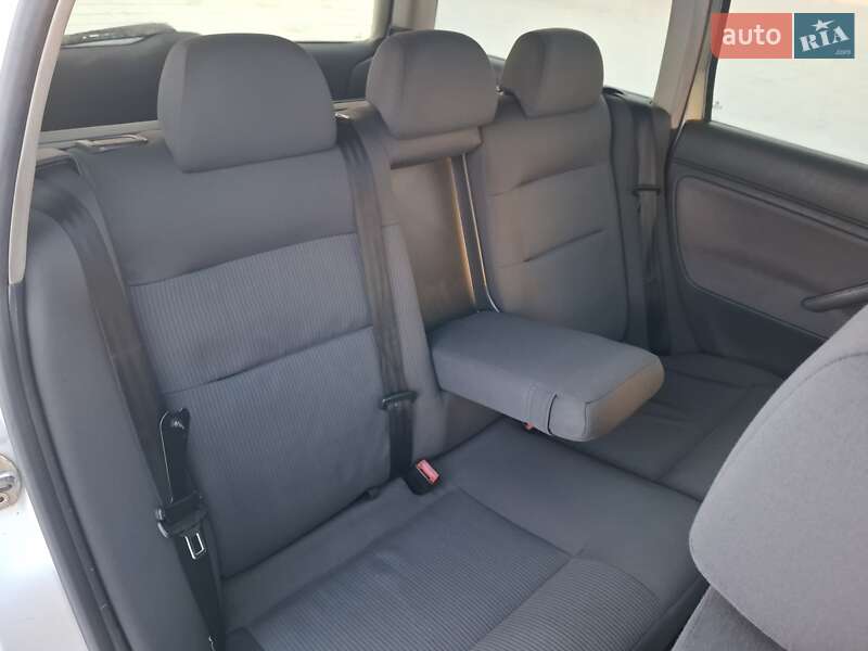 Універсал Volkswagen Passat 2004 в Черкасах фото 19 Універсал Volkswagen Passat 2004 в Черкасах