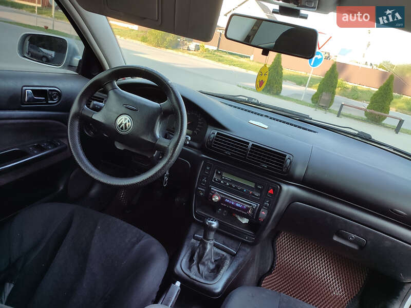 Volkswagen Passat 1998