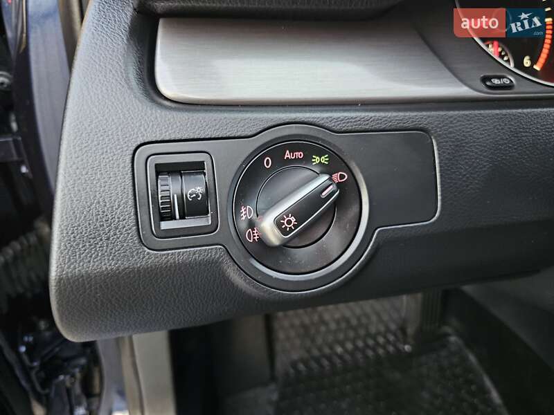 Универсал Volkswagen Passat 2012 в Стрые фото 136 Универсал Volkswagen Passat 2012 в Стрые