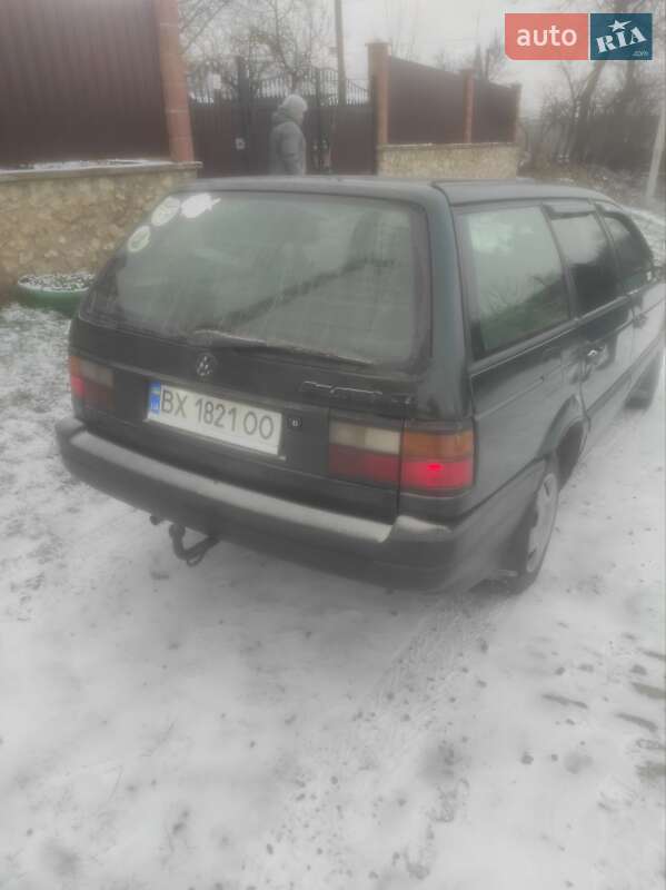 Універсал Volkswagen Passat 1991 в Волочиську