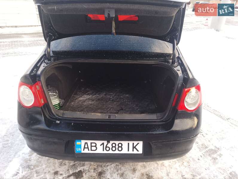 Седан Volkswagen Passat 2007 в Вінниці