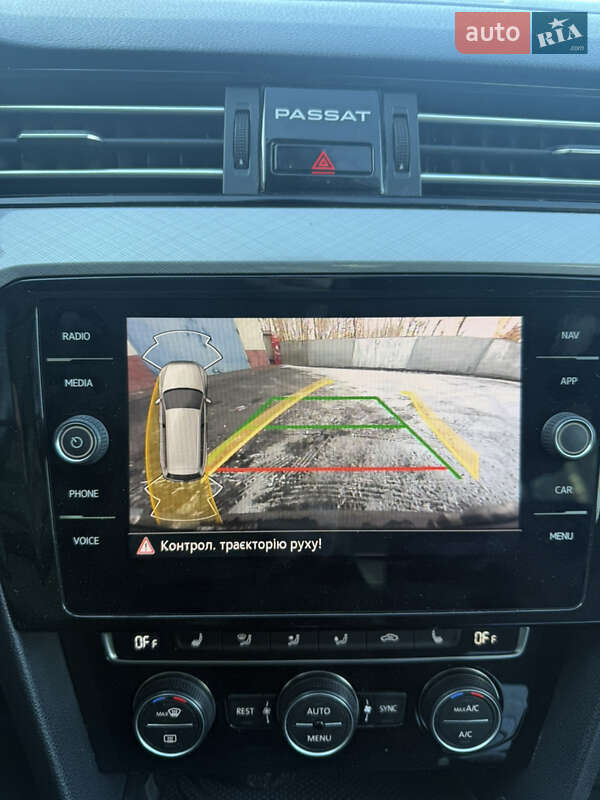 Універсал Volkswagen Passat 2019 в Калуші
