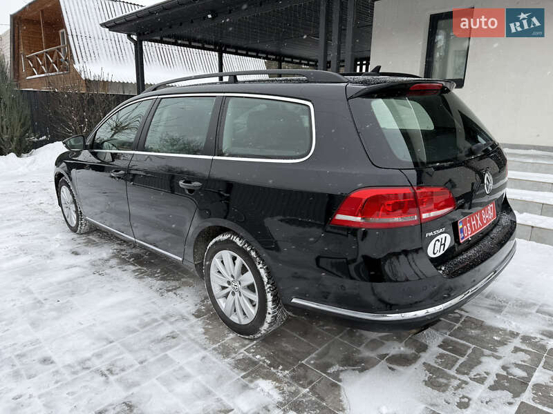 Универсал Volkswagen Passat 2012 в Киеве