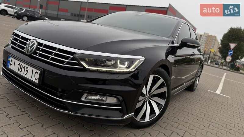 Седан Volkswagen Passat 2017 в Києві