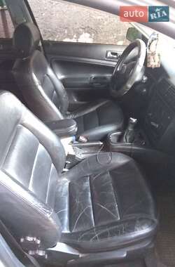 Седан Volkswagen Passat 1999 в Чернігові