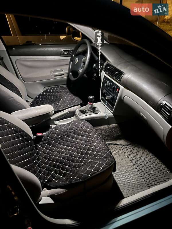 Седан Volkswagen Passat 1997 в Вінниці