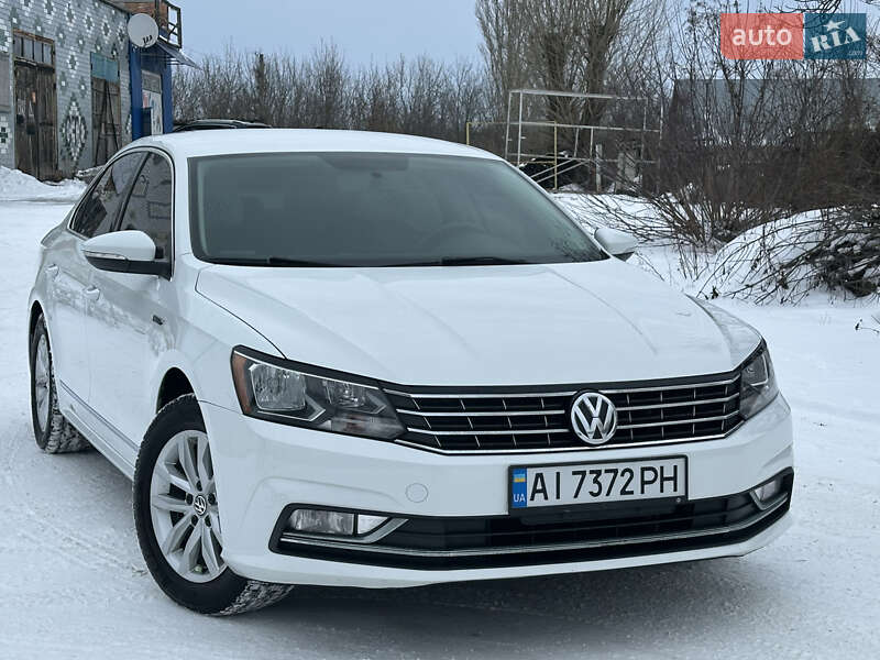 Седан Volkswagen Passat 2015 в Софиевской Борщаговке фото 4 Седан Volkswagen Passat 2015 в Софиевской Борщаговке