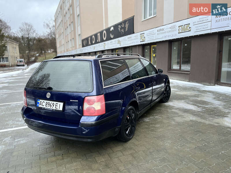 Универсал Volkswagen Passat 2003 в Горохове