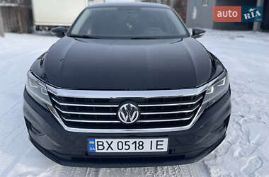 Седан Volkswagen Passat 2020 в Хмельницком