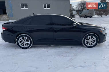 Седан Volkswagen Passat 2020 в Хмельницькому
