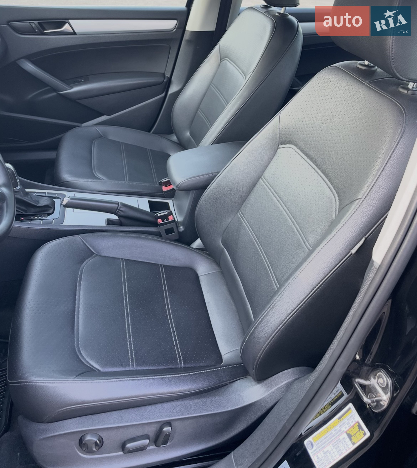 2012 Volkswagen Passat - мініатюра 12
