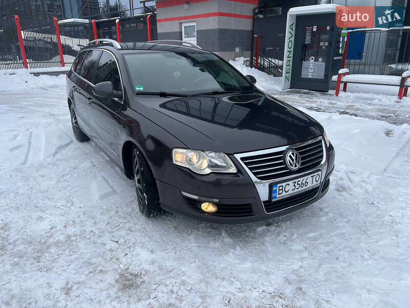 Універсал Volkswagen Passat 2005 в Львові