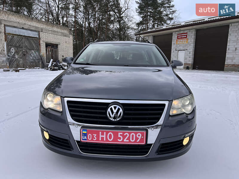Универсал Volkswagen Passat 2009 в Луцке
