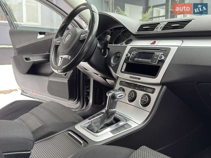 Универсал Volkswagen Passat 2010 в Белой Церкви