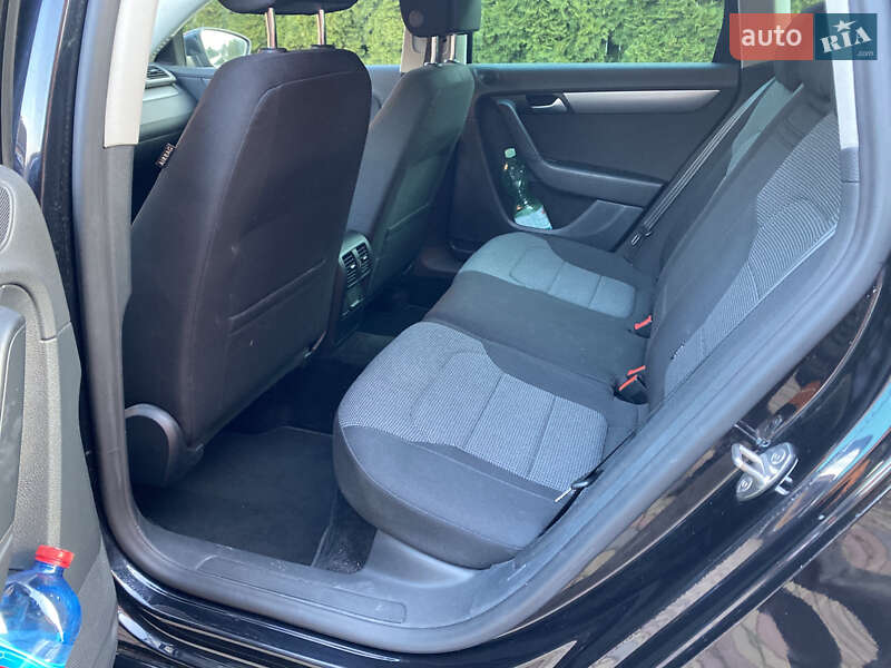 Универсал Volkswagen Passat 2014 в Луцке