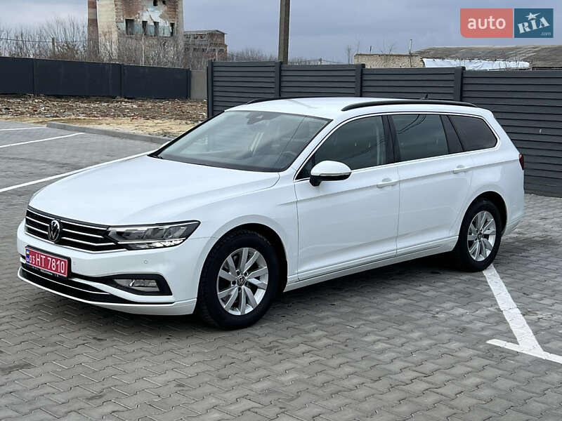 Универсал Volkswagen Passat 2021 в Дубно