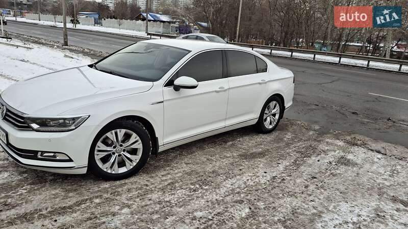 Седан Volkswagen Passat 2018 в Броварах