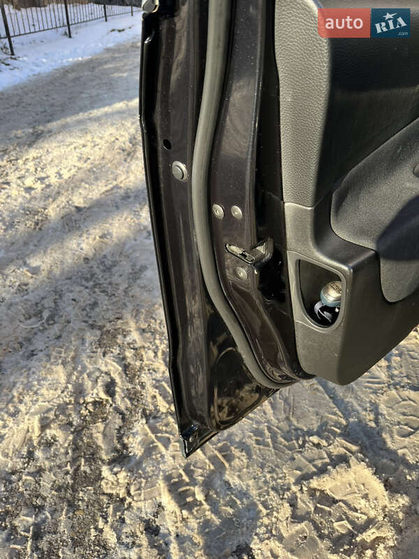 Седан Volkswagen Passat 2009 в Тернополе