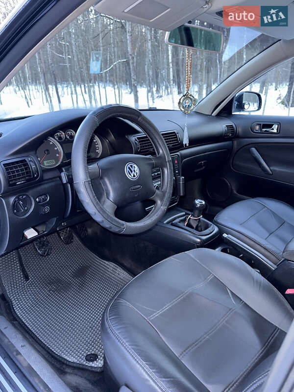 Універсал Volkswagen Passat 2002 в Радомишлі фото 13 Універсал Volkswagen Passat 2002 в Радомишлі