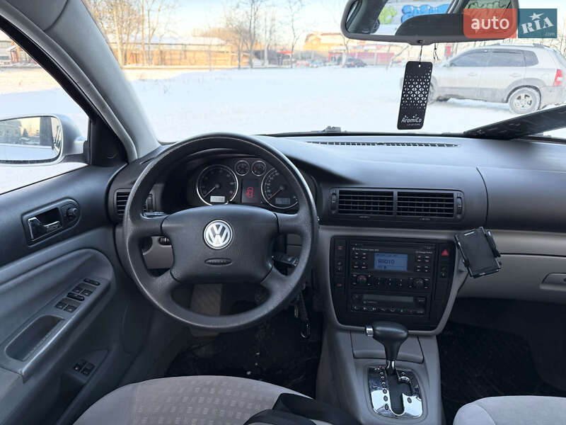 Універсал Volkswagen Passat 2003 в Тернополі