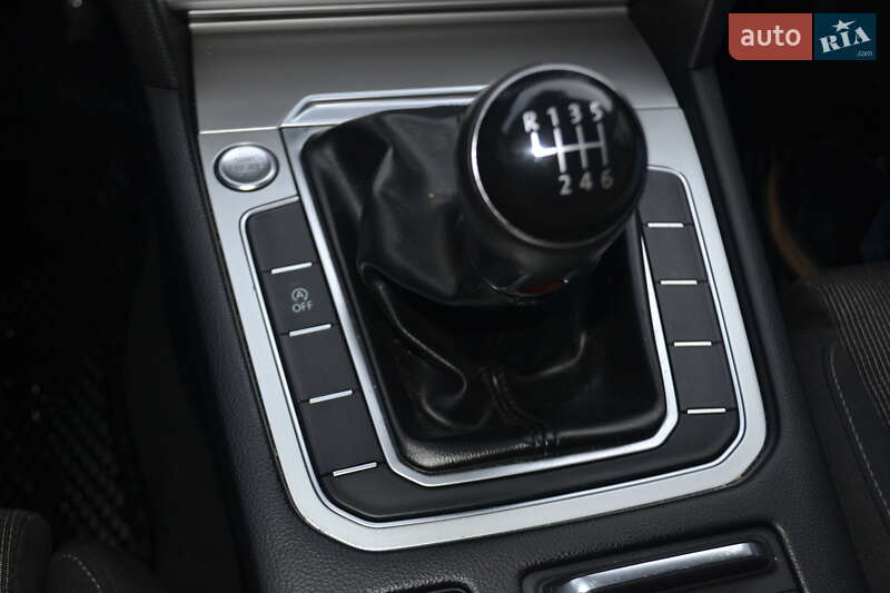 Универсал Volkswagen Passat 2016 в Николаеве