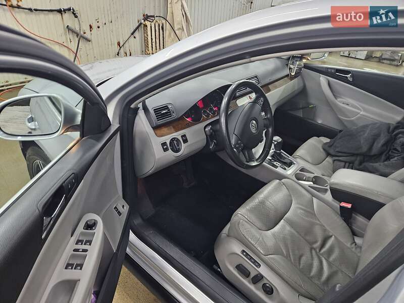 Седан Volkswagen Passat 2007 в Житомире