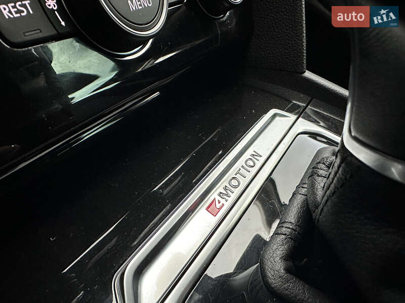 Універсал Volkswagen Passat 2017 в Львові