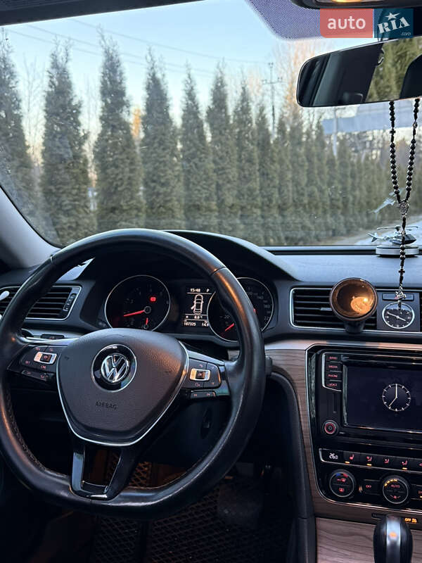 Седан Volkswagen Passat 2016 в Трускавці