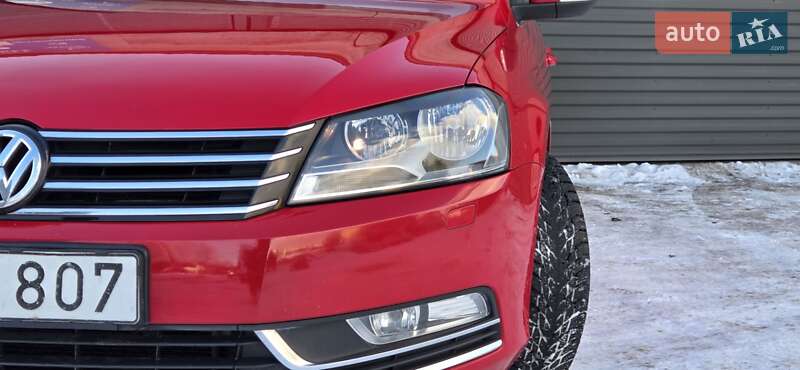 Універсал Volkswagen Passat 2013 в Радивиліві