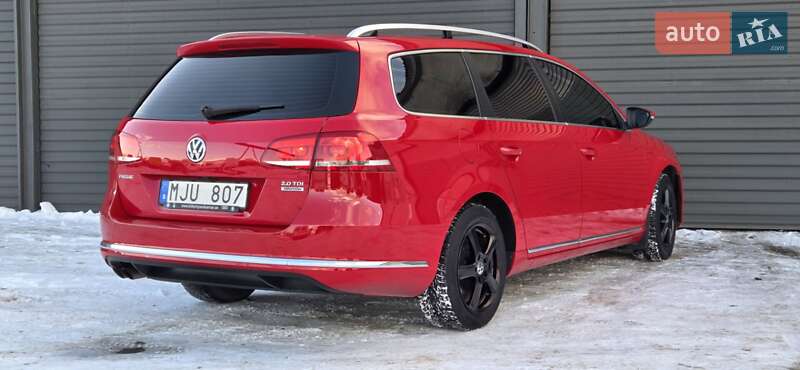 Універсал Volkswagen Passat 2013 в Радивиліві