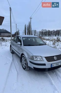 Седан Volkswagen Passat 2001 в Борисполе