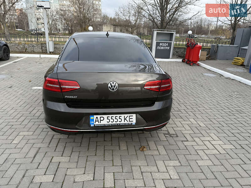 Седан Volkswagen Passat 2017 в Запоріжжі